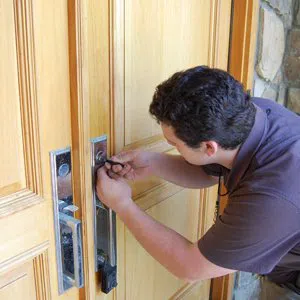 Super Locksmith Service Alexandria, VA 703-586-9678 - house-locksmith